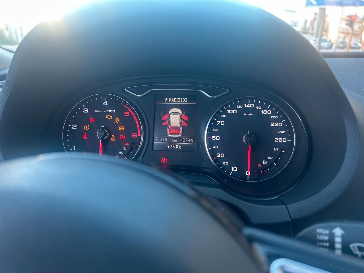 Audi A3 Cabrio 1.6 TDI clean diesel Ambiente