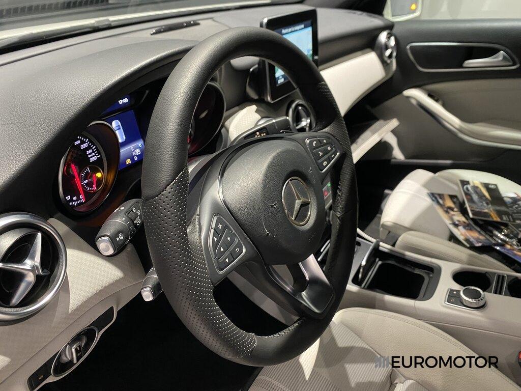 Mercedes Classe A 180 d Sport auto my16
