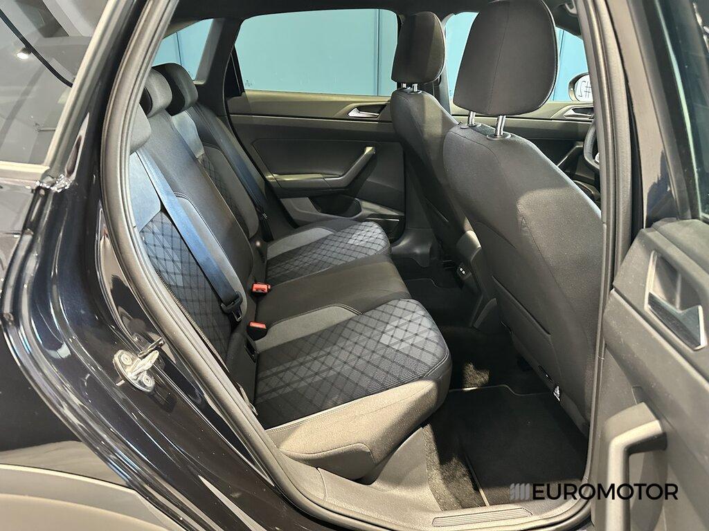 Volkswagen Taigo 1.0 TSI R-Line DSG