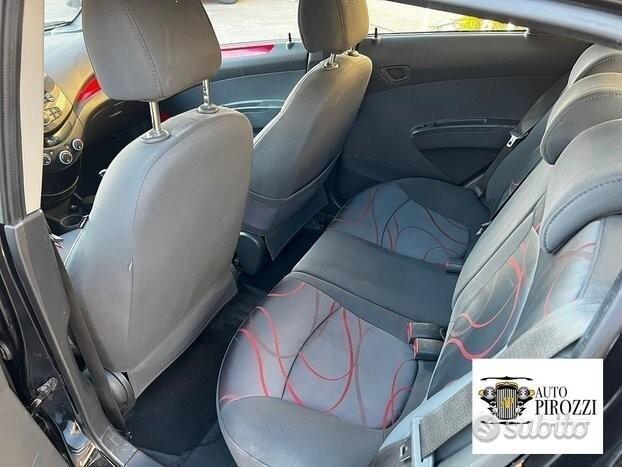 Chevrolet spark 1.2 benzina 2011 lt
