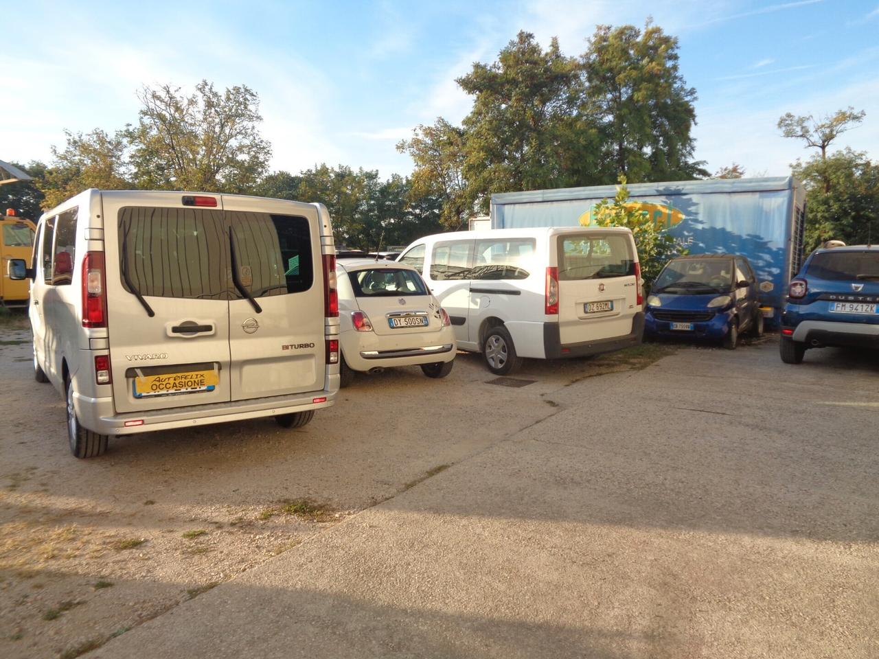 Vivaro 1.6 BiTurbo 145CV 9 posti full optionals