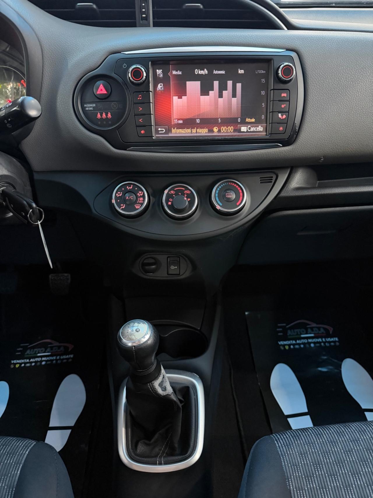 Toyota Yaris 1.0 5 porte Active