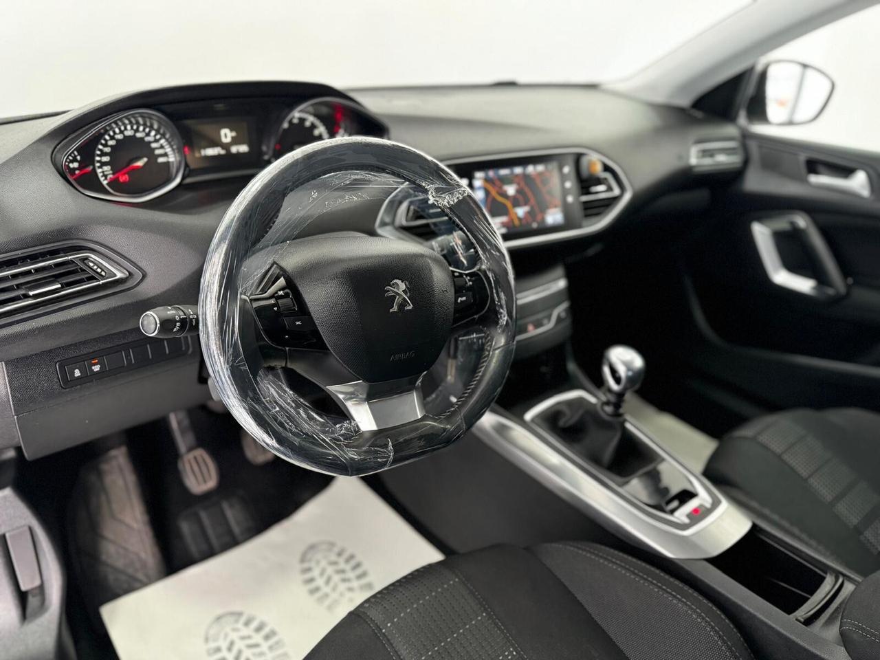 Peugeot 308 PureTech Turbo 130 S&S Allure