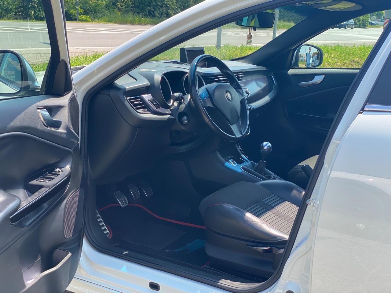 Alfa Romeo Giulietta 1750 TBi Quadrifoglio Verde