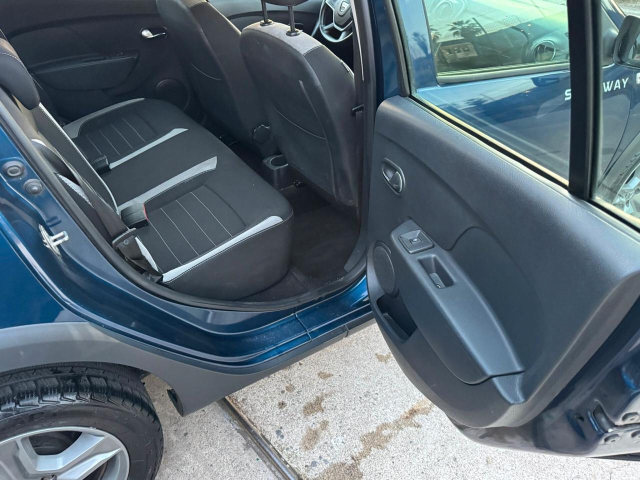 Dacia Sandero Stepway 1.5 Automatica