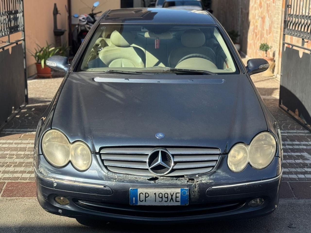 Mercedes-benz CLK 270 CDI cat Avantgarde