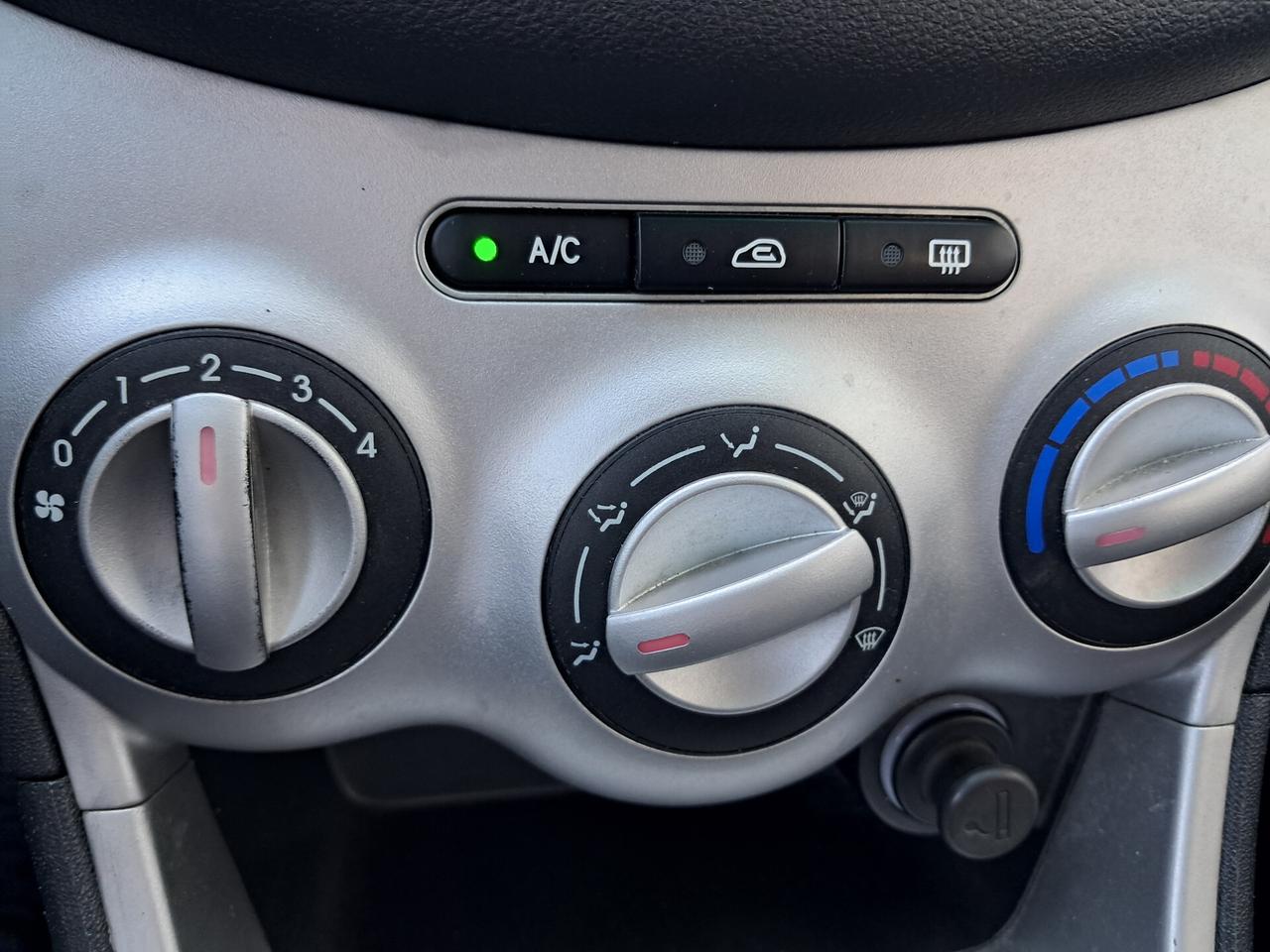 Hyundai i10 1.1 12V BlueDrive GPL Active