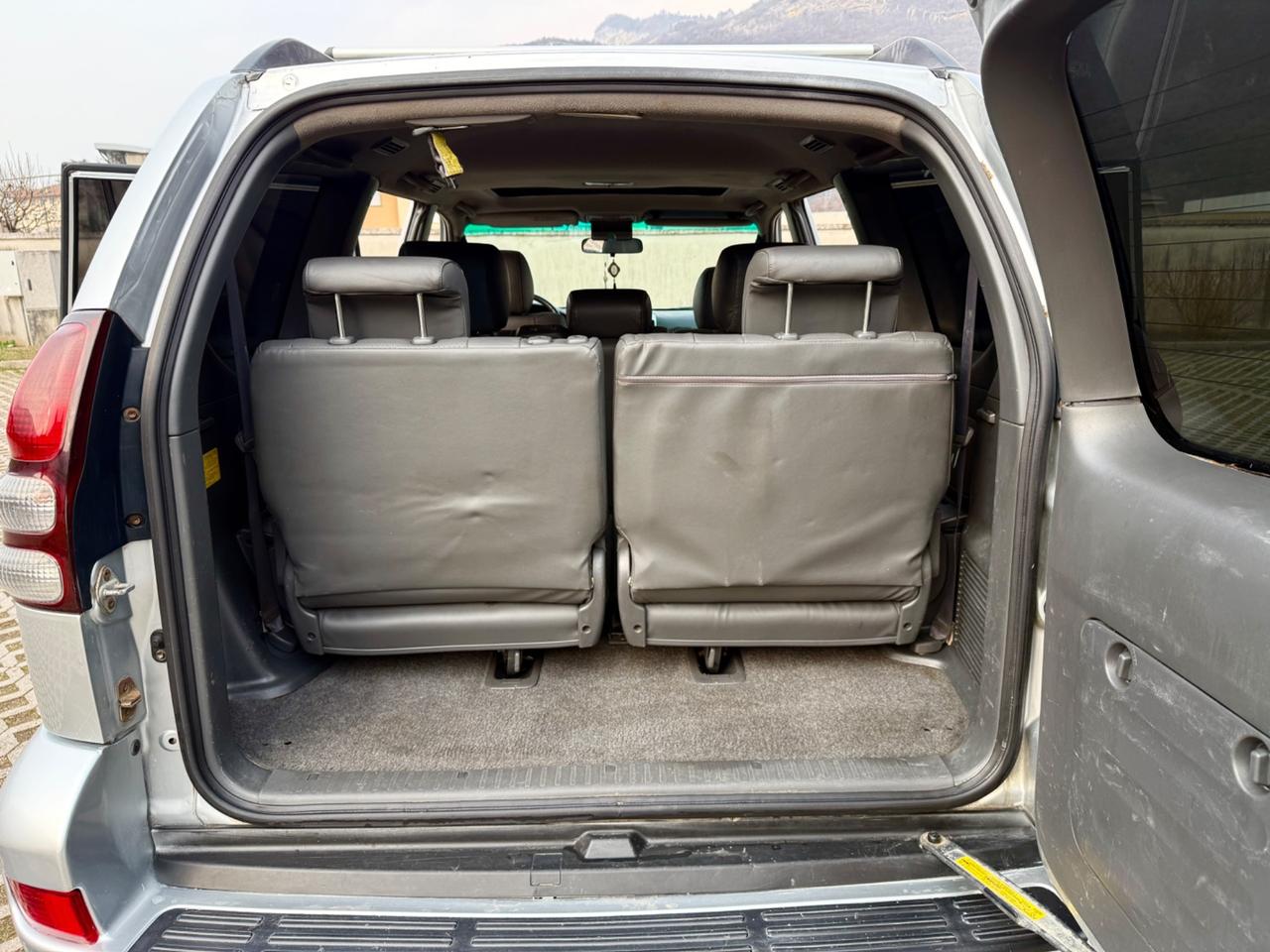 Toyota Land Cruiser 3.0 D manuale 8 posti 5 porte