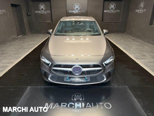 MERCEDES-BENZ A 180 d Automatic Sport