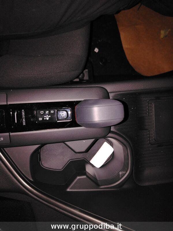 Toyota C-HR 2.0 HEV AWD TREND