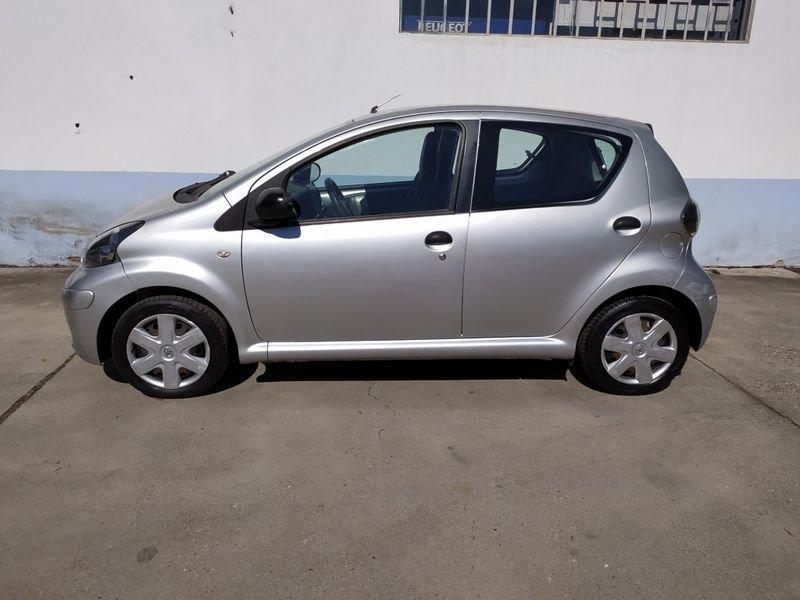 Toyota Aygo Aygo 5p 1.0 Now Connect