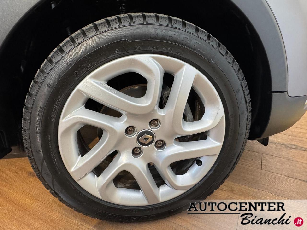 Renault Captur 1.5 dci Intens (energy r-link) 110cv