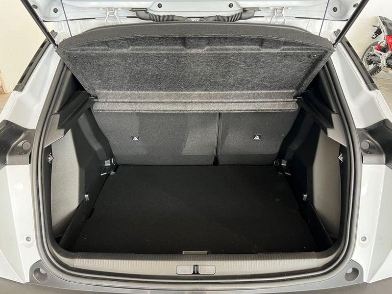 Peugeot 2008 2008 PureTech 100 S&S Allure