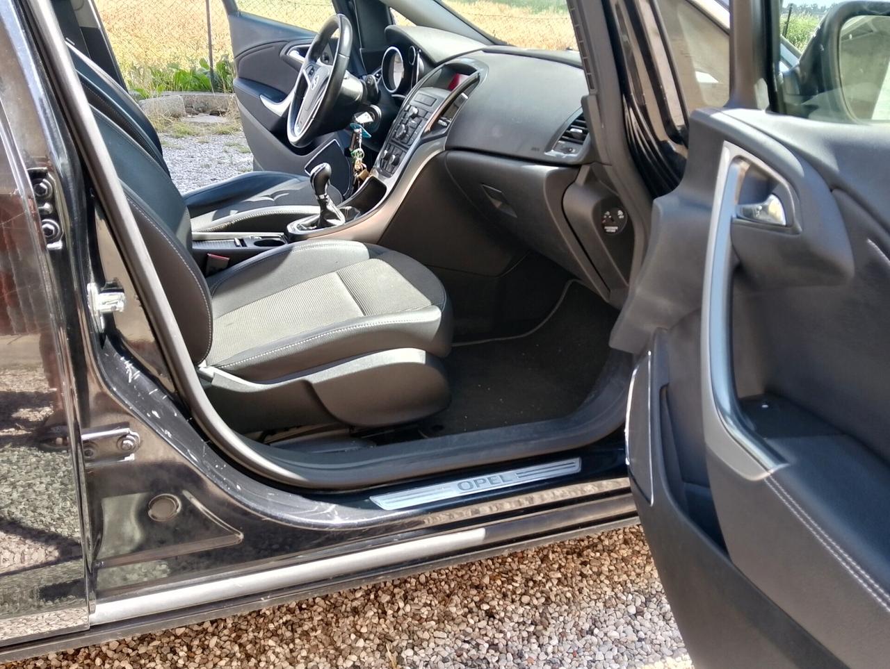 Opel Astra 1.7 CDTI tutta tagliandata Opel perfetta pari al nuovo unica proprietaria