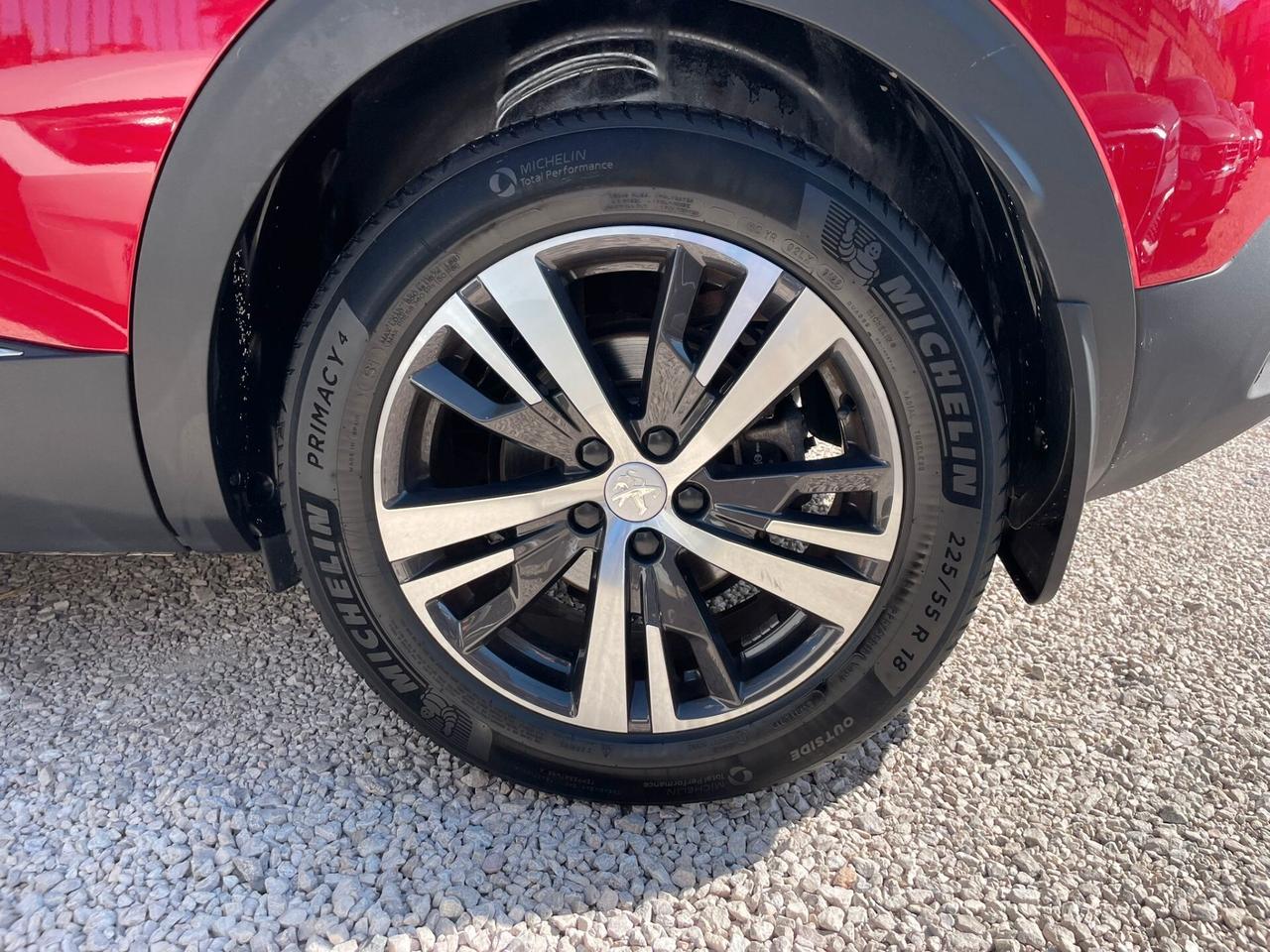 Peugeot 3008 BlueHDi 130 S&S EAT8 Allure