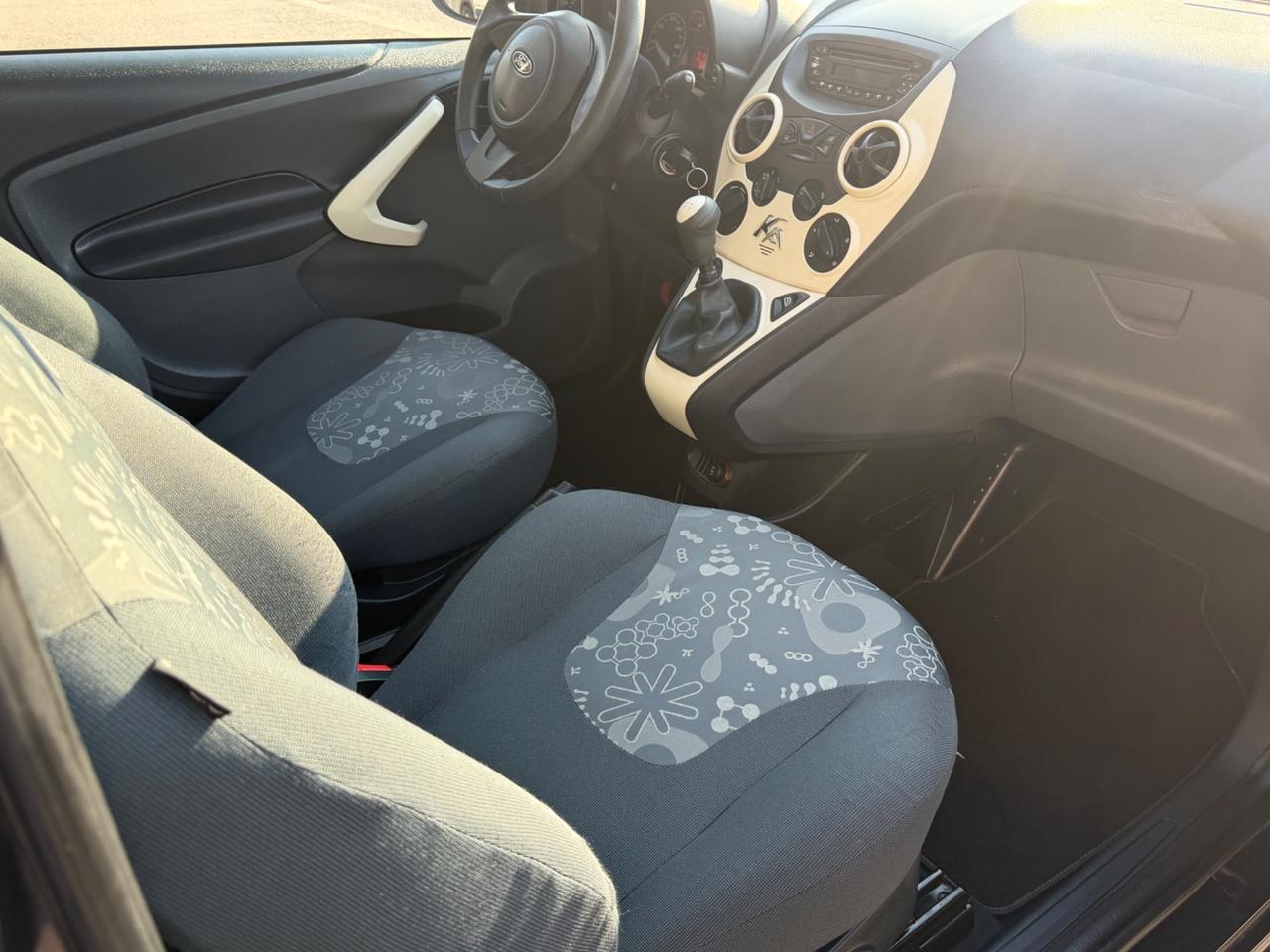 Ford Ka 1.2 8V 69CV Titanium