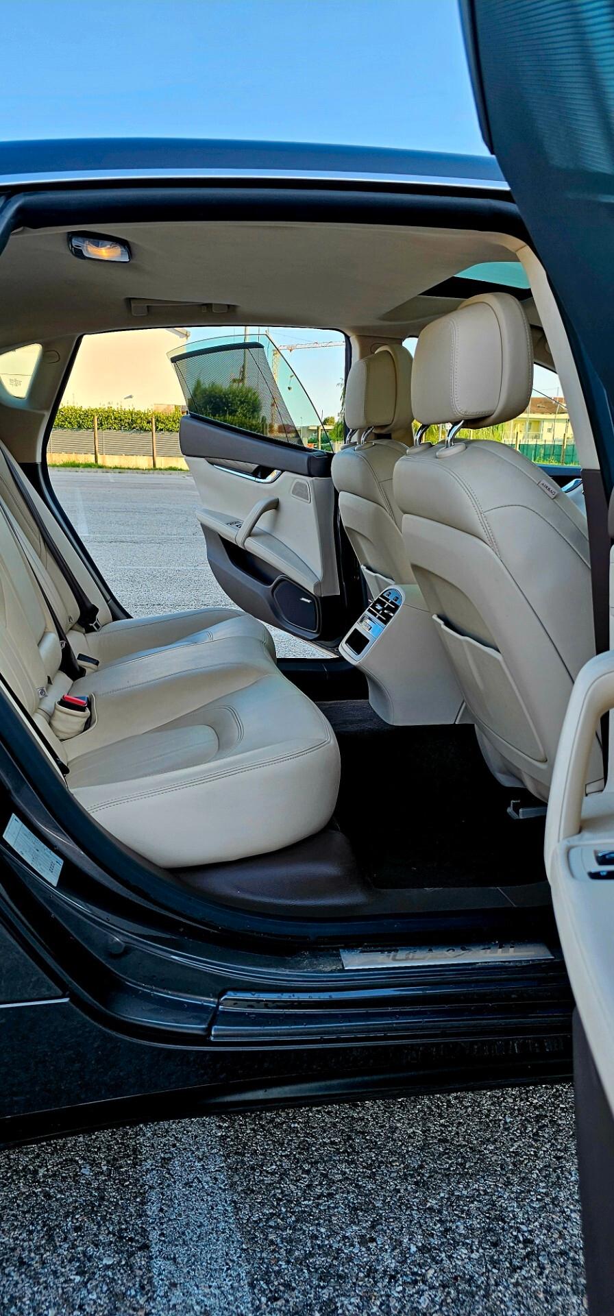 Maserati Quattroporte v6