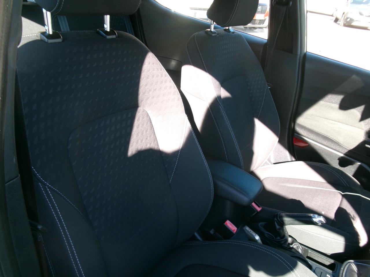 Ford Fiesta 5P 1.2 GPL DI SERIE TITANIUM PACK