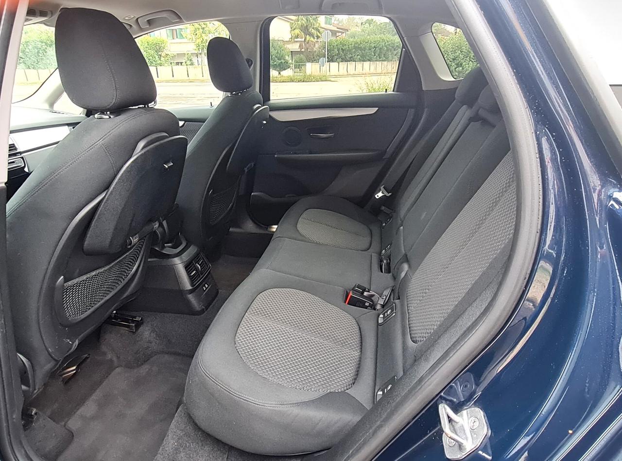 Bmw 216d Active Tourer Advantage Full LED