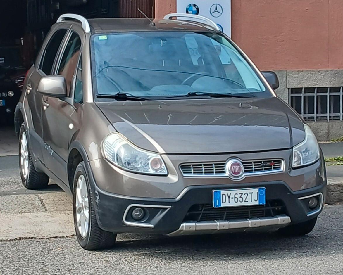 FIAT Sedici 4x4 2.000 MultiJet 136cv Km148.000