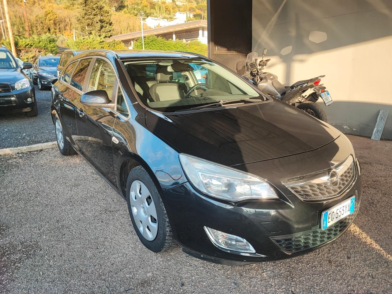 Opel Astra 1.7 CDTI 110CV Sports Tourer Cosmo