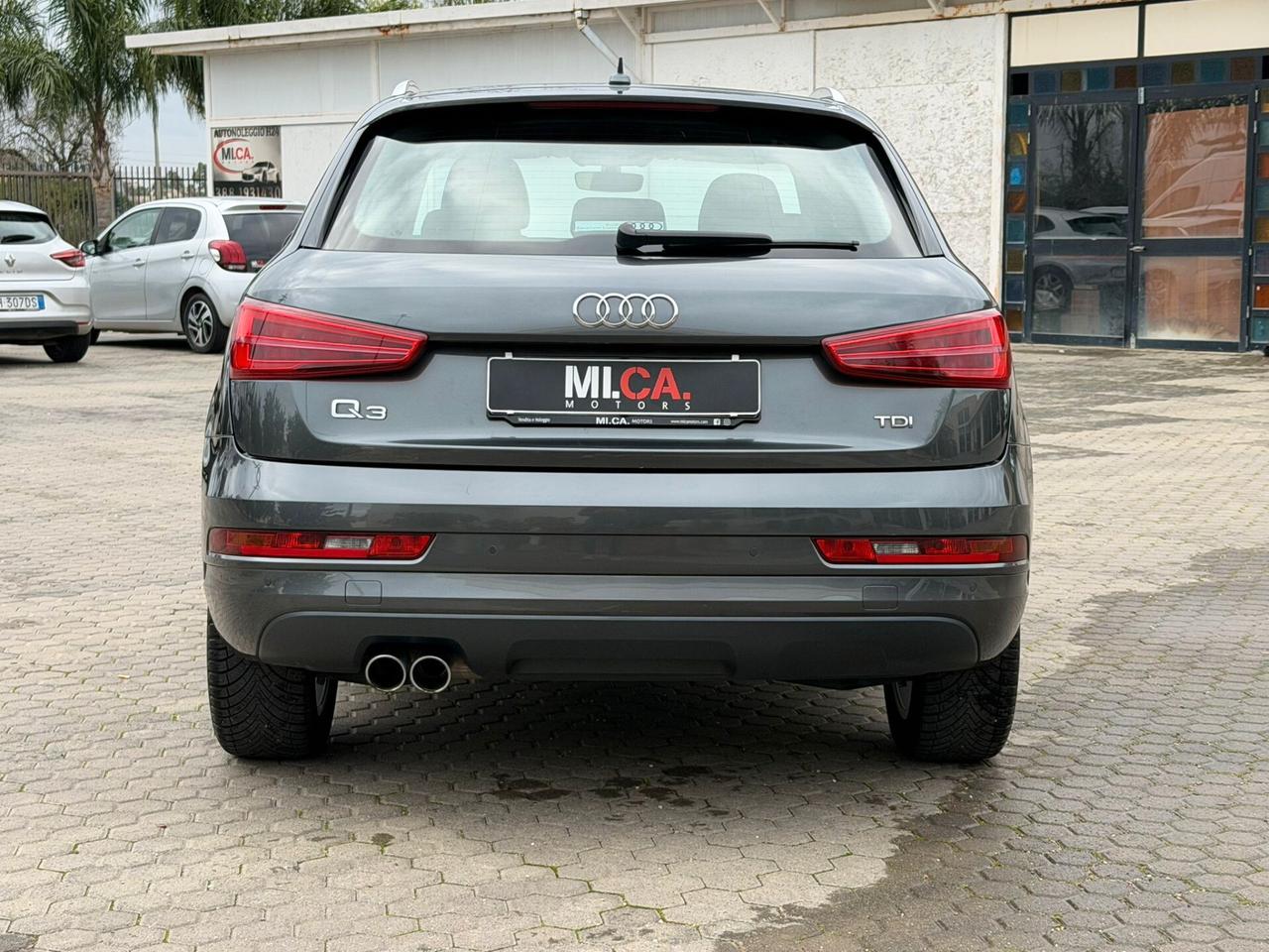 Audi Q3 2.0 TDI 120 CV S tronic Sport S-LINE