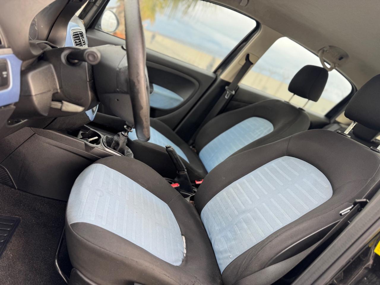 FIAT GRANDE PUNTO 1.4 BENZINA GPL 5 PORTE