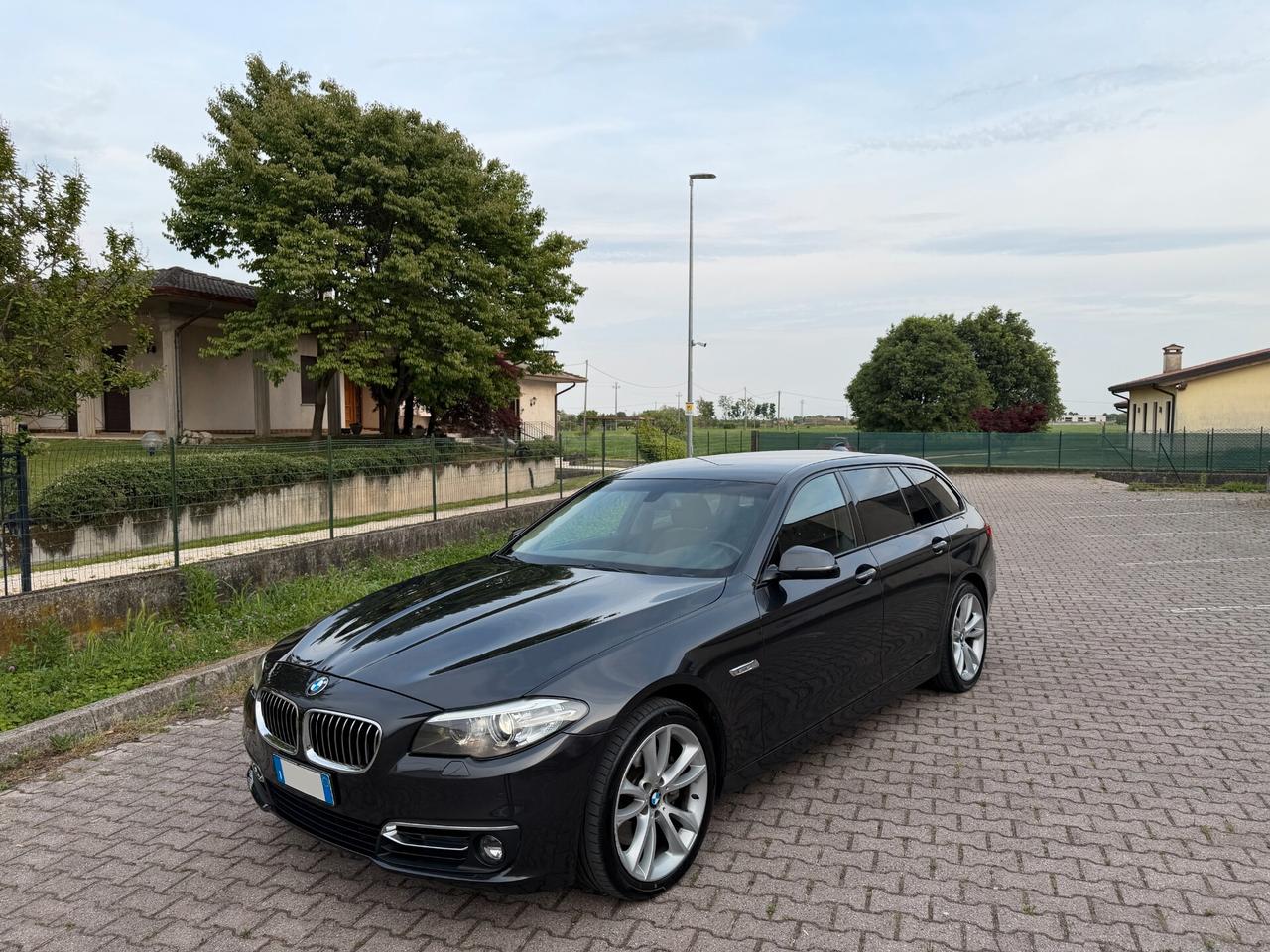 Bmw 530d xDrive Touring Luxury EURO6