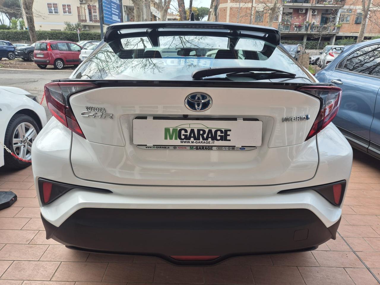 Toyota C-HR 1.8 Hybrid E-CVT Business