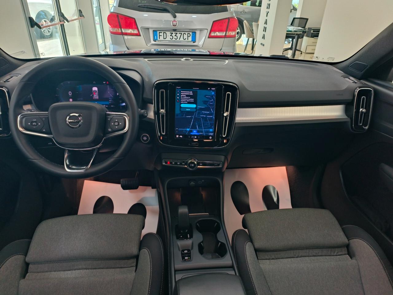 Volvo XC40 B3 automatico Core