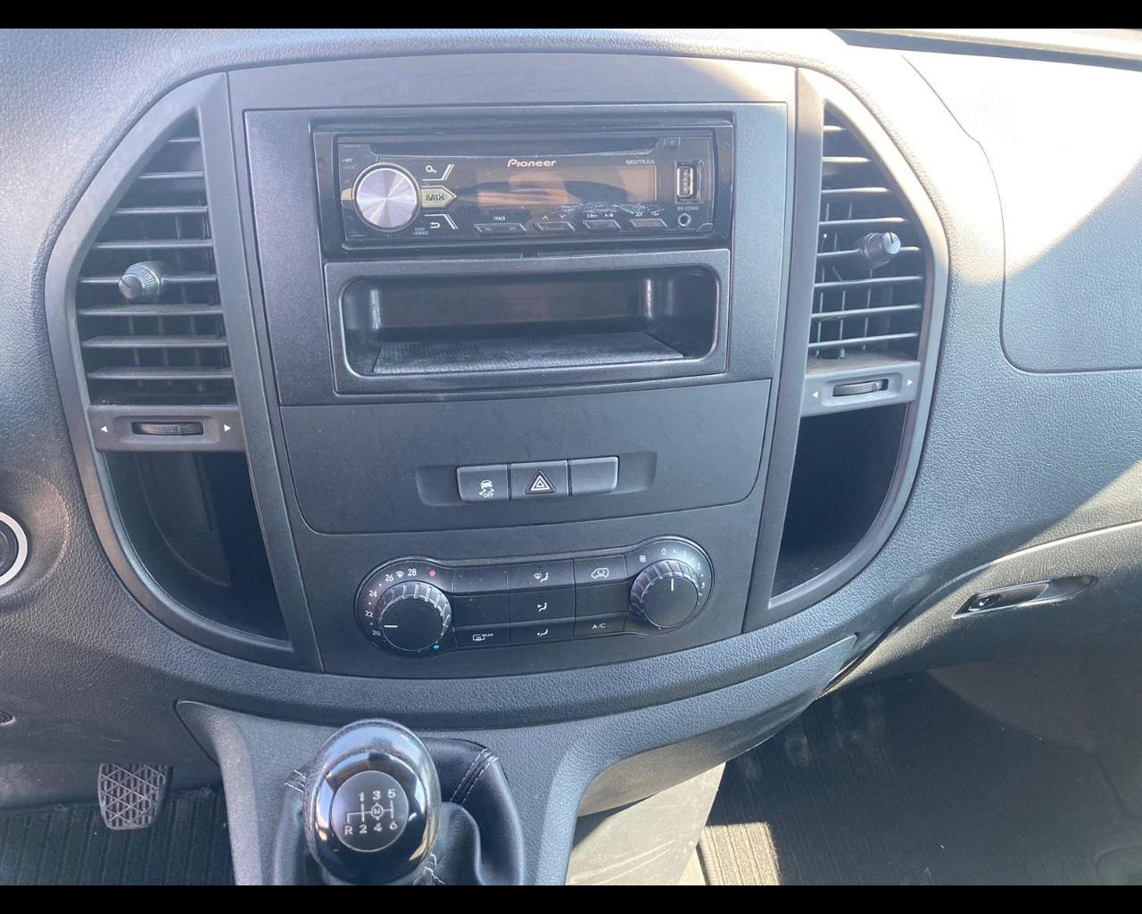 Mercedes-Benz Vito (4 serie) - Vito 2.2 114 CDI PC 9 posti Compact