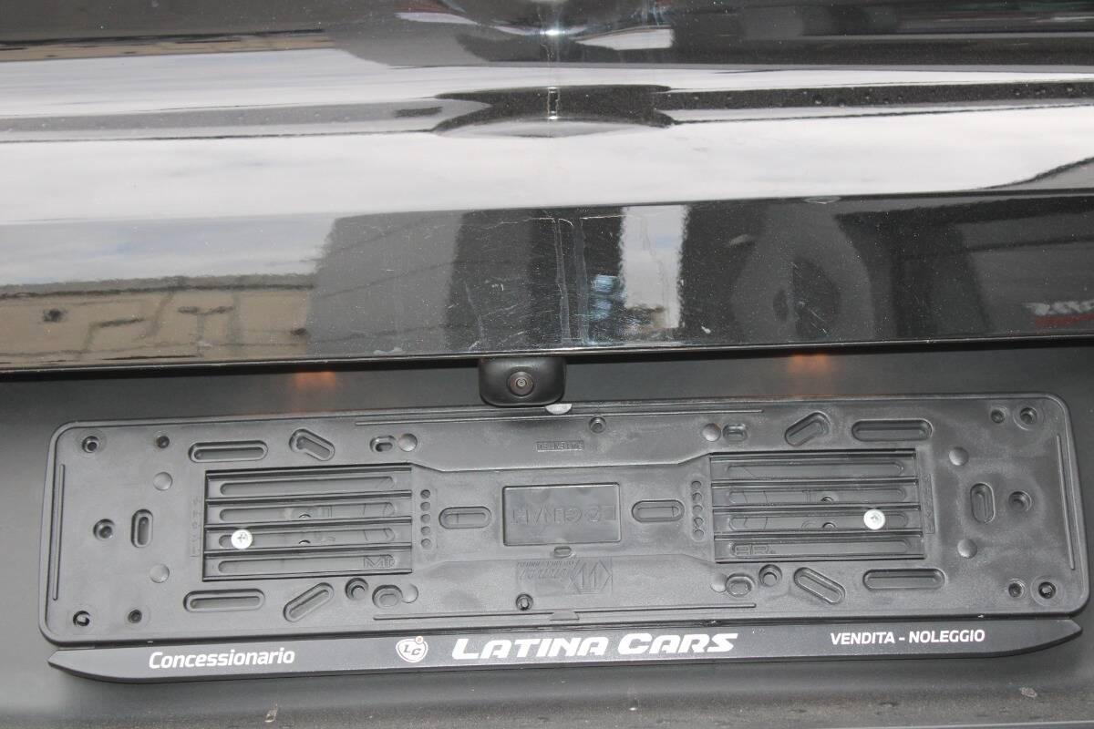 Citroen C3 1.2 turbo Max 100cv Con Telecamera (NUOVO MODELLO