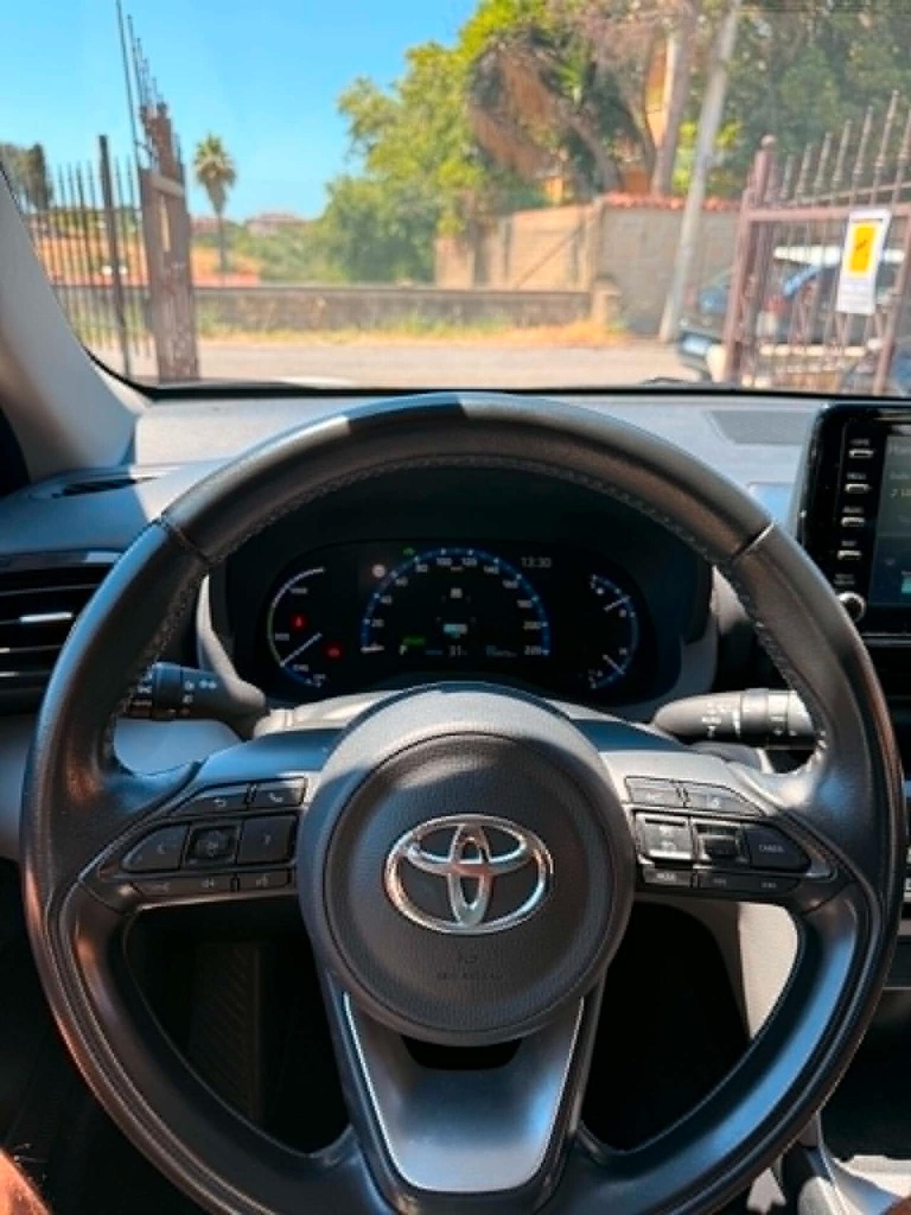 Toyota Yaris Cross 1.5 Benz/Ibrida OK Neop. NO VINCOLI