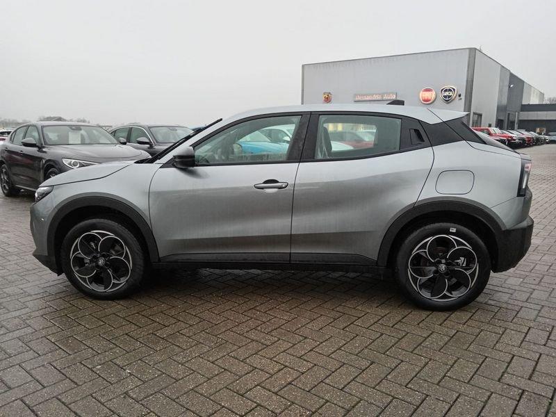 Alfa Romeo Junior Junior 156 CV BEV