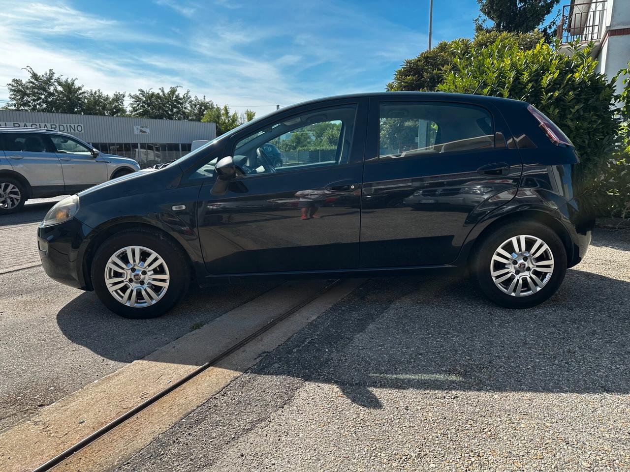 Fiat Punto 1.3 MJT II 75 CV 5 porte Lounge "NEOPATENTATO"