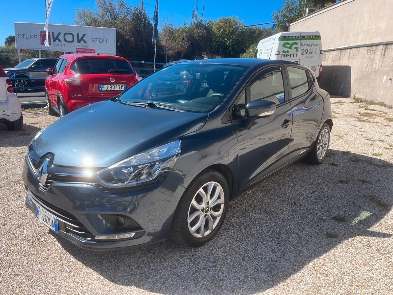 Renault Clio TCe 12V 90 CV GPL 5 porte Moschino Intens