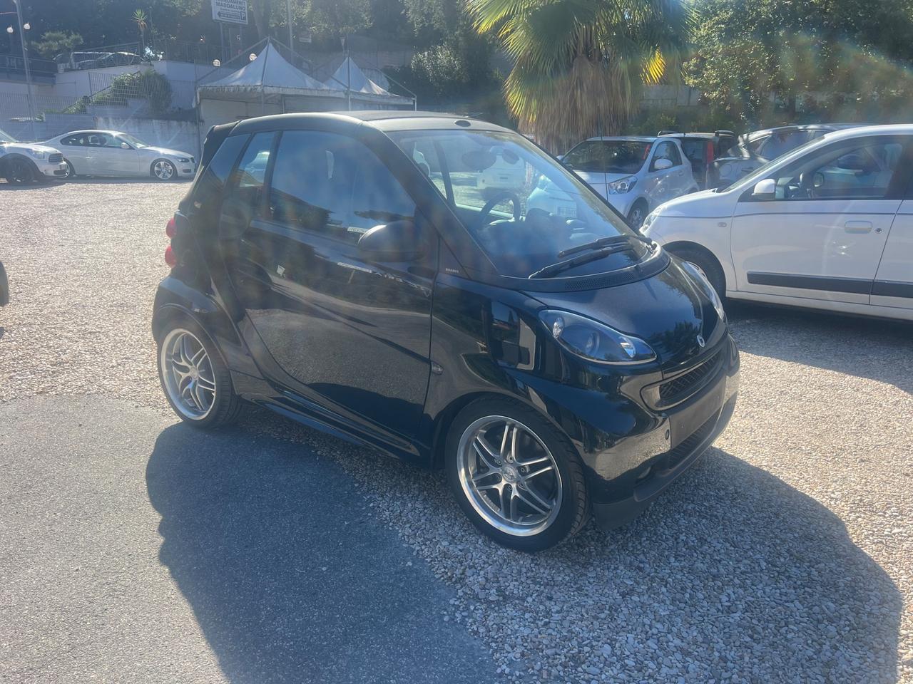 Smart ForTwo 1000 75 kW cabrio BRABUS