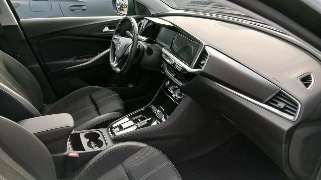 Opel Grandland 1.2 Hybrid Business Elegance DCT6