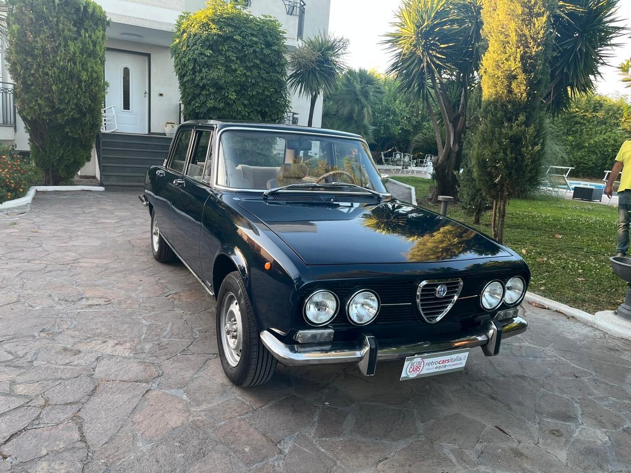 Alfa Romeo 2000 berlina