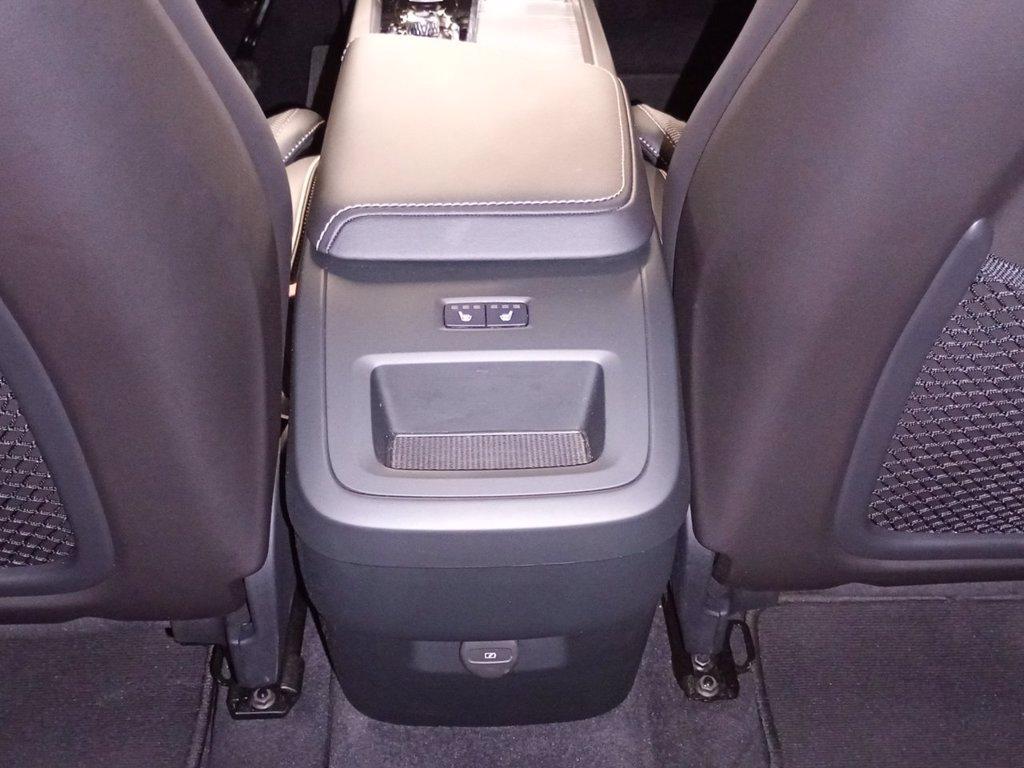 VOLVO XC60 2.0 b5 Plus Dark awd auto del 2025