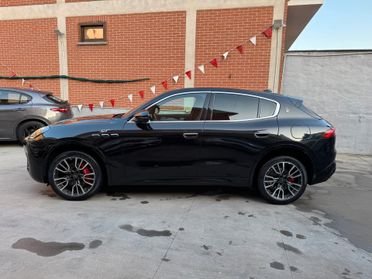 Maserati Grecale MHEV 300 CV AWD GT