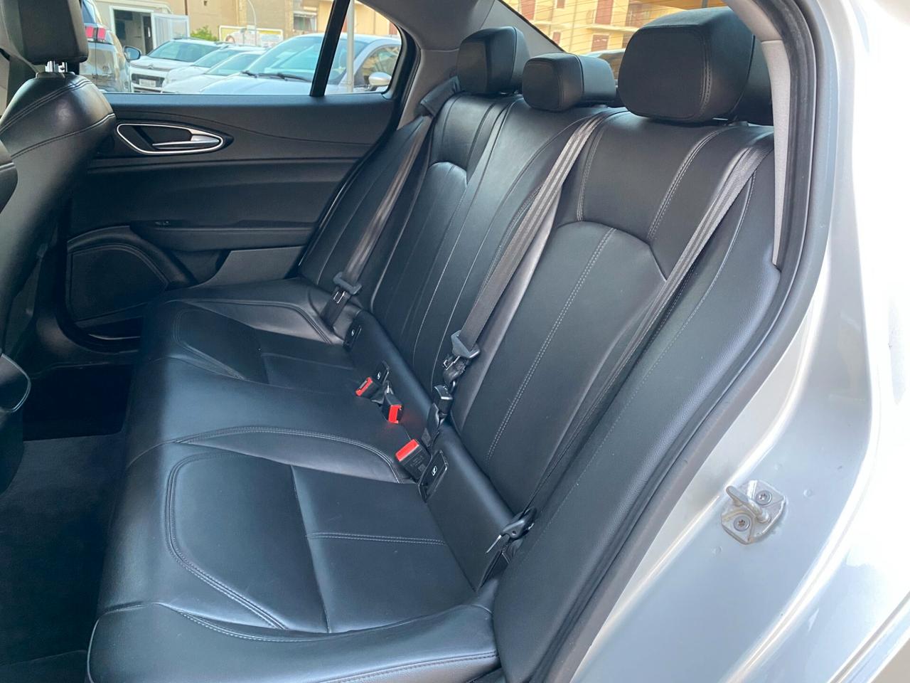 Alfa Romeo Giulia 2.2 Turbodiesel 150 CV Super