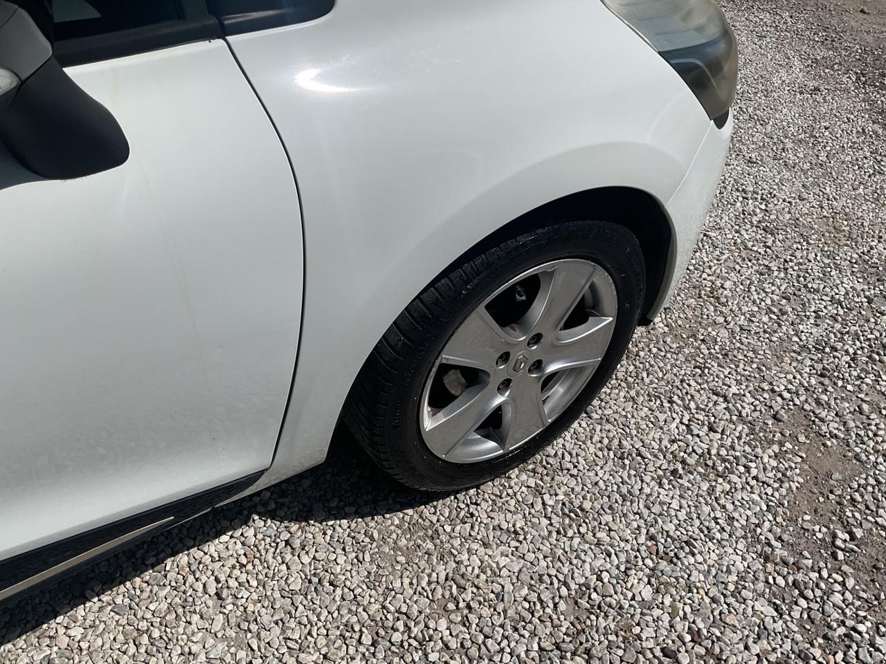 Renault Clio 1.2 75CV 5 porte Live