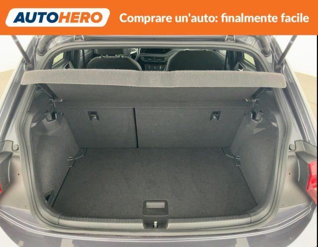 VOLKSWAGEN Polo 1.0 TSI DSG R-Line