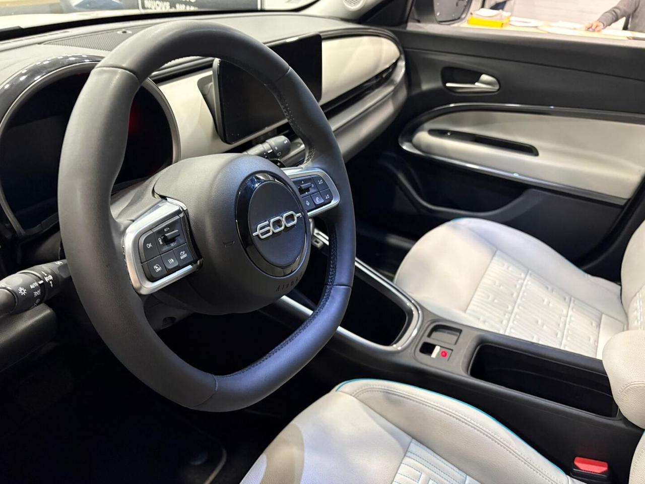 Fiat 600 1.2 hybrid La Prima 110cv auto