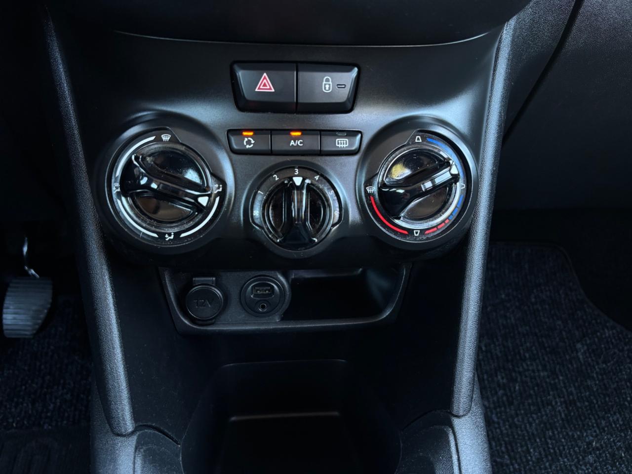 Peugeot 208 1.4 HDi. Neopatentati.Garanzia 12mesi