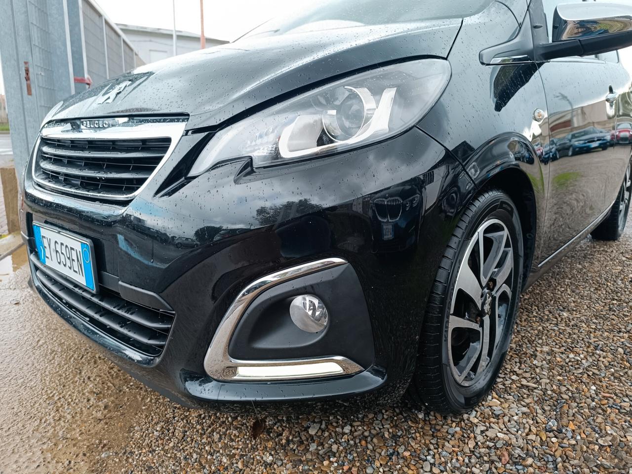 Peugeot 108 PureTech 82 5 porte Allure TOP!