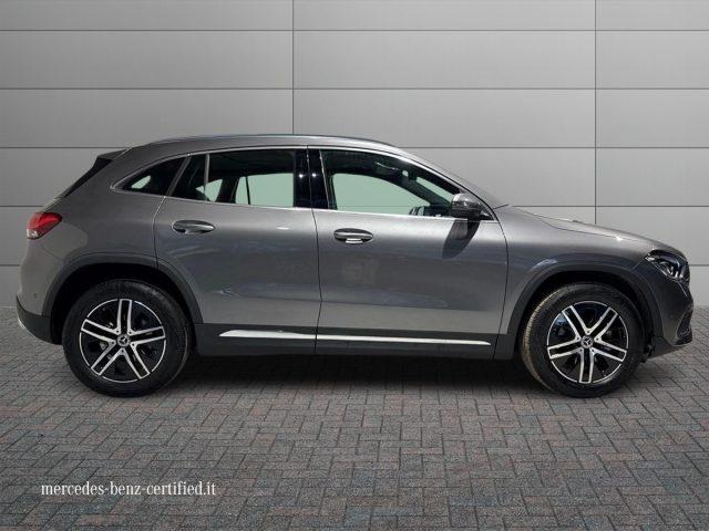 MERCEDES-BENZ GLA 200 d Auto Sport Plus Navi