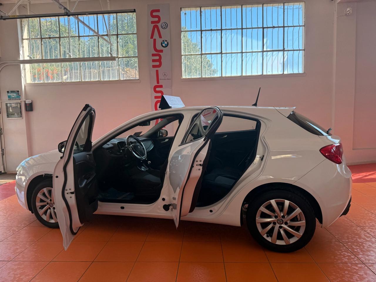 Alfa Romeo Giulietta 1.4 Turbo 120 CV