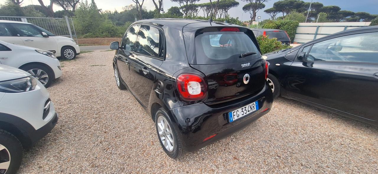 Smart ForFour 70 1.0 Passion